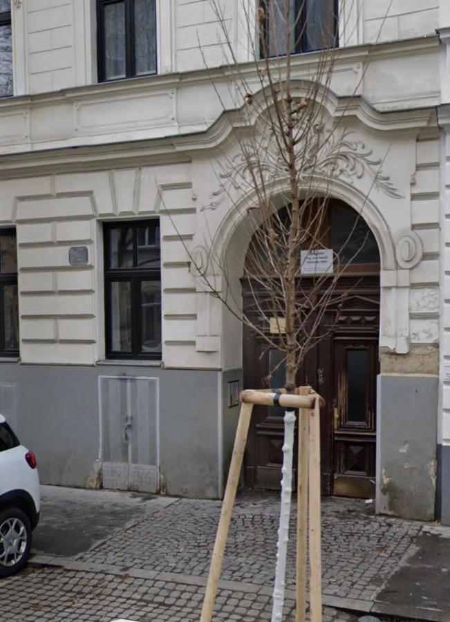 Na Apartment Vienna Exterior photo